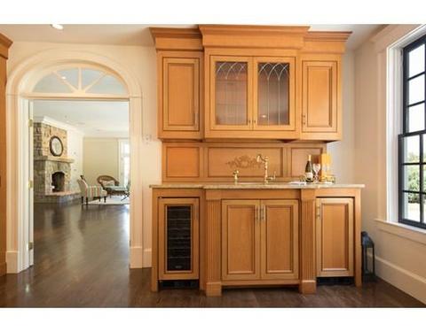 28 Canterbury St, Hingham, MA 02043 photo 9
