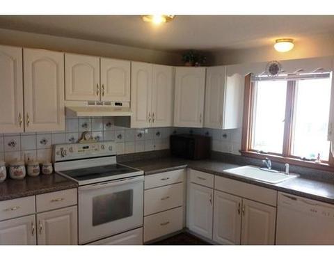 2 Highland Ave, Chicopee, MA 01013 photo 4
