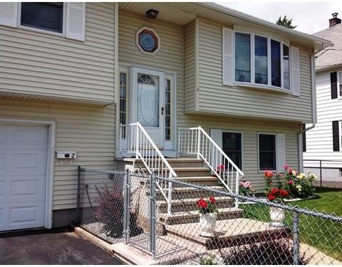 2 Highland Ave, Chicopee, MA 01013 photo 3