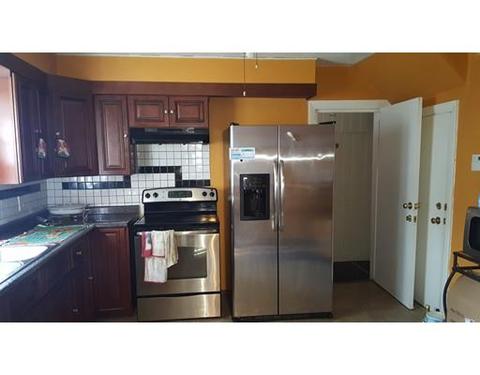 14 Thayer St, Worcester, MA 01603 photo 3