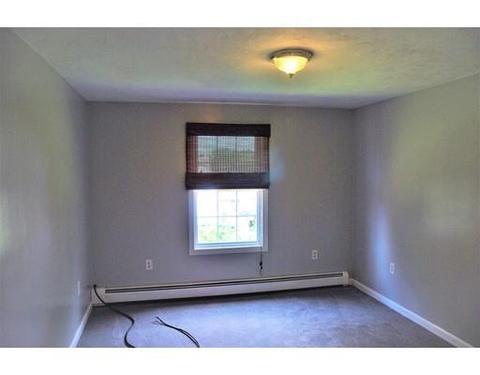39 Locust Ave, Worcester, MA 01604 photo 11