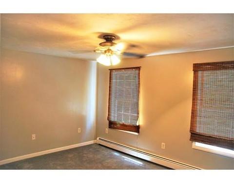 39 Locust Ave, Worcester, MA 01604 photo 8