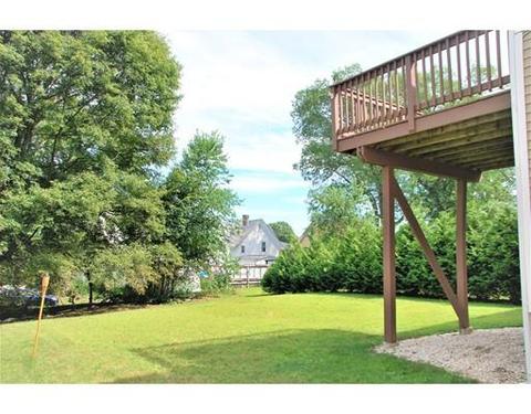 39 Locust Ave, Worcester, MA 01604 photo 3