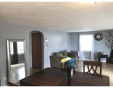 32 Arthur St, Springfield, MA 01108 photo 4