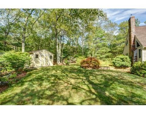 3 Stearns Rd, Upton, MA 01568 photo 3