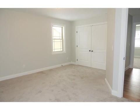 77 Alwin, Springfield, MA 01128 photo 14
