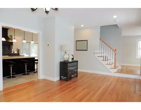 77 Alwin, Springfield, MA 01128 photo 5