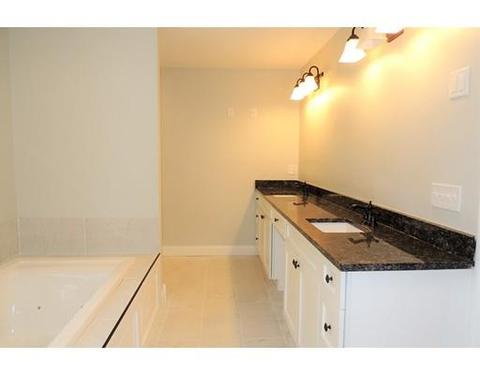77 Alwin, Springfield, MA 01128 photo 22