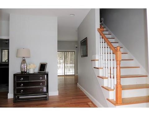 77 Alwin, Springfield, MA 01128 photo 3