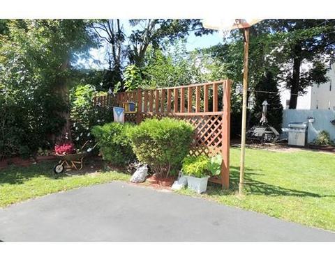 22 Queen St, Springfield, MA 01109 photo 21