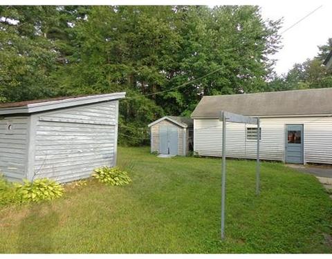 475 E River St, Orange, MA 01364 photo 4