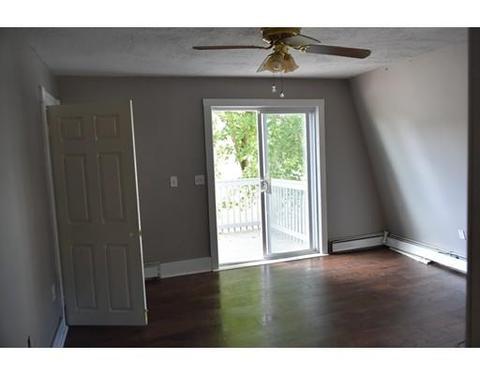3 Hobson Ave, Worcester, MA 01603 photo 4