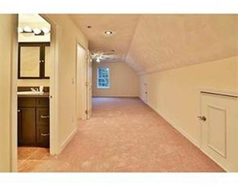 78 Congress St, Woonsocket, RI 02895 photo 9