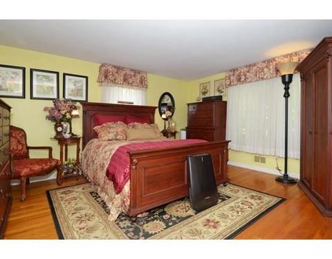 204 Maple St, Danvers, MA 01923 photo 12