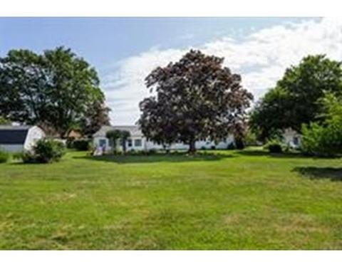 135 Cedar St, Ludlow, MA 01056 photo 4