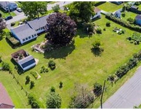 135 Cedar St, Ludlow, MA 01056 photo 5