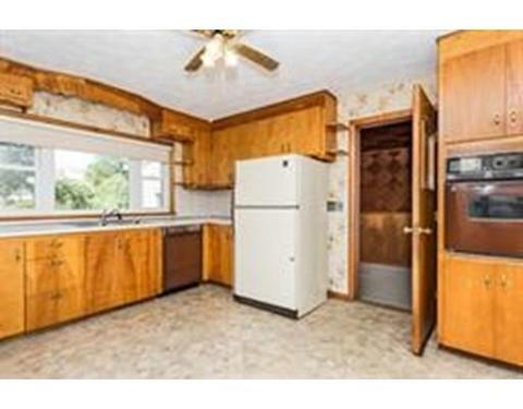 135 Cedar St, Ludlow, MA 01056 photo 16