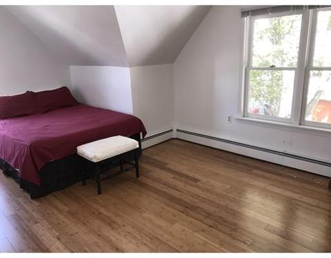 7 Eustis Ave, Lowell, MA 01850 photo 9