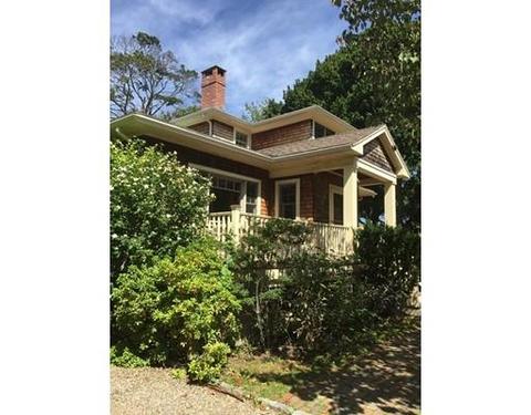 24 Edgemoor Rd, Gloucester, MA 01930 photo 1