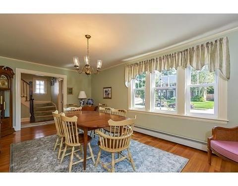 125 Coolidge Rd, Worcester, MA 01602 photo 2
