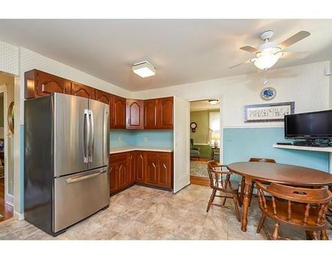 125 Coolidge Rd, Worcester, MA 01602 photo 9