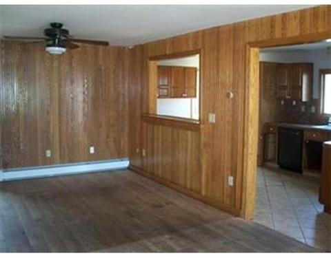 181 Beattie St, Fall River, MA 02723 photo 2