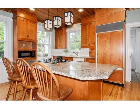 32 Dover Rd, Wellesley, MA 02482 photo 5