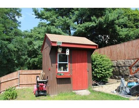 2 Summit St, Gloucester, MA 01930 photo 11