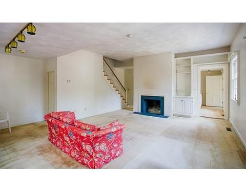 54 Oak St #5, Beverly, MA 01915 photo 4