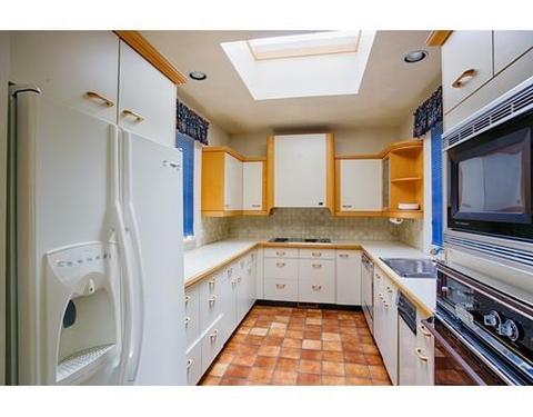 54 Oak St #5, Beverly, MA 01915 photo 8