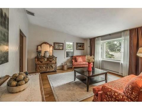 140 Spring St, Stoneham, MA 02180 photo 5