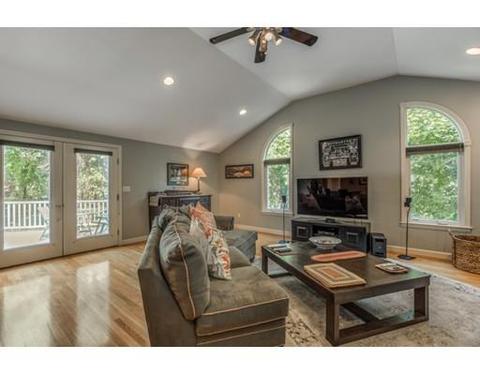 140 Spring St, Stoneham, MA 02180 photo 15