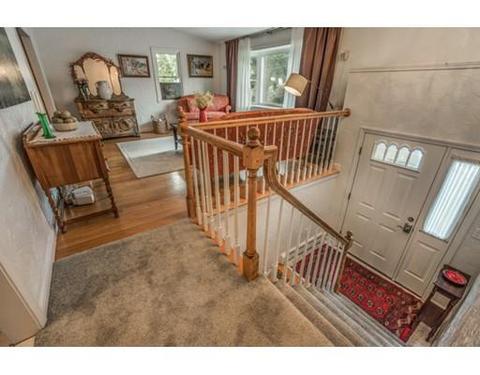 140 Spring St, Stoneham, MA 02180 photo 4