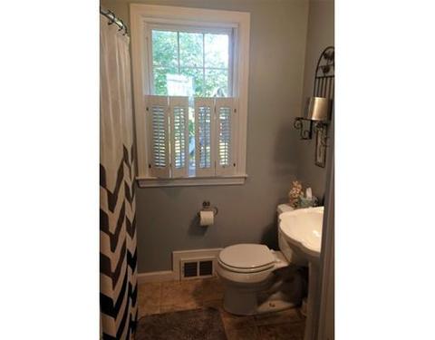 183 Westbrook Dr, Springfield, MA 01129 photo 16