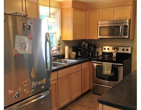 183 Westbrook Dr, Springfield, MA 01129 photo 3