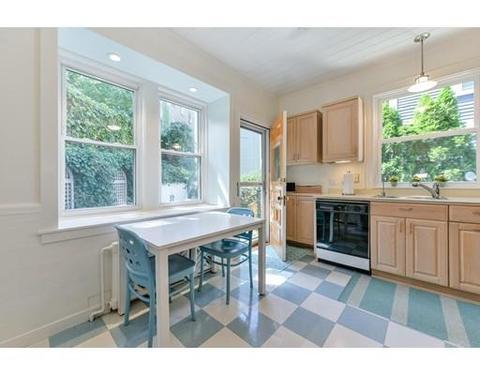 25 Bowker St, Brookline, MA 02445 photo 12