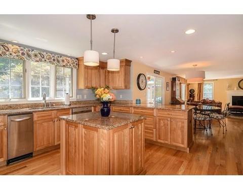 7 Michelles Way, Foxboro, MA 02035 photo 10