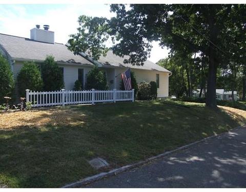 17 Chalmers, Springfield, MA 01118 photo 3