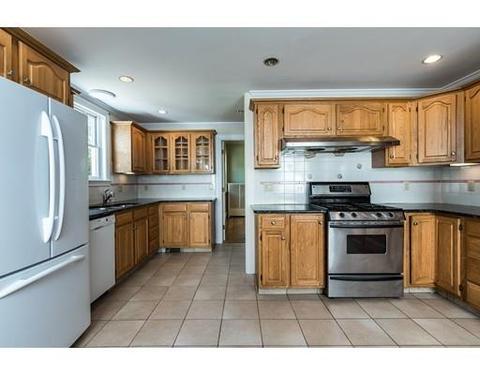 107 Eastern Ave, Lynn, MA 01902 photo 8