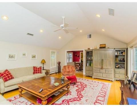 35 Audrey Ave, Needham, MA 02492 photo 3