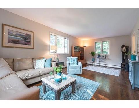 3 Jane Rd, Marblehead, MA 01945 photo 3