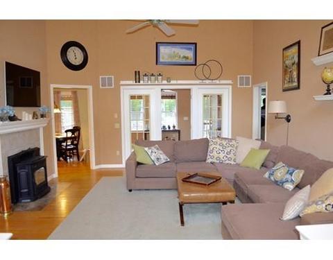 18 Pine Hill Rd, Easthampton, MA 01027 photo 10