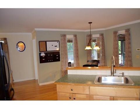 18 Pine Hill Rd, Easthampton, MA 01027 photo 12
