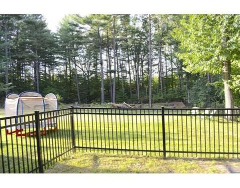 18 Pine Hill Rd, Easthampton, MA 01027 photo 3