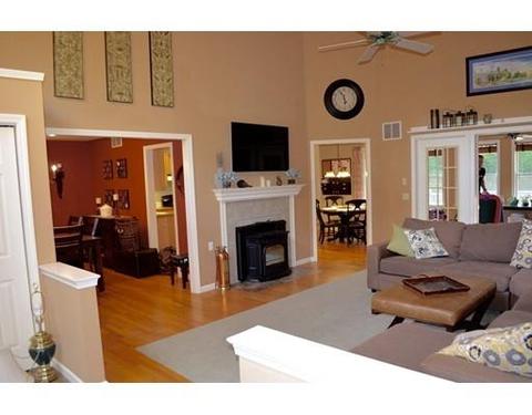 18 Pine Hill Rd, Easthampton, MA 01027 photo 8