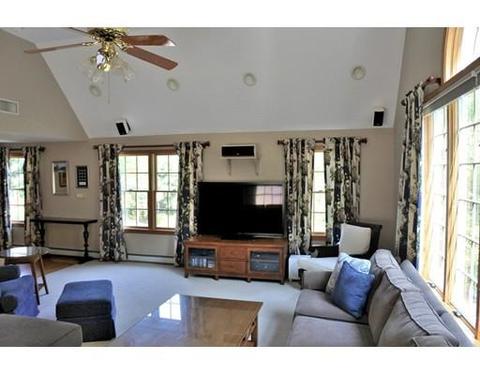 63 Glen Ave, Upton, MA 01568 photo 4