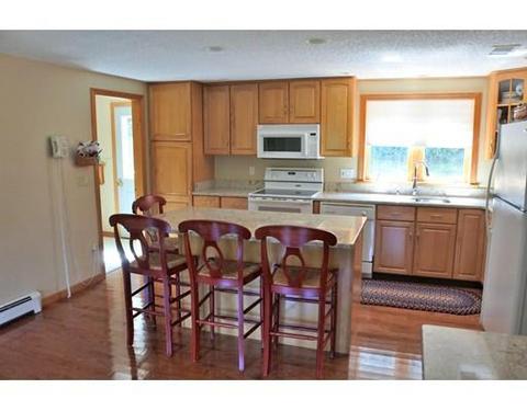 63 Glen Ave, Upton, MA 01568 photo 8