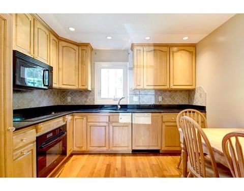20 Riversedge Dr, Salem, NH 03079 photo 4