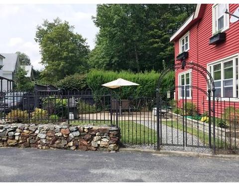 33 S Main St, Ashburnham, MA 01430 photo 4