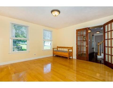 20 Highland St, Canton, MA 02021 photo 6